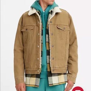 Levi’s Canvas  Sherpa Trucker Jacket Size Men’s Small (unisex)